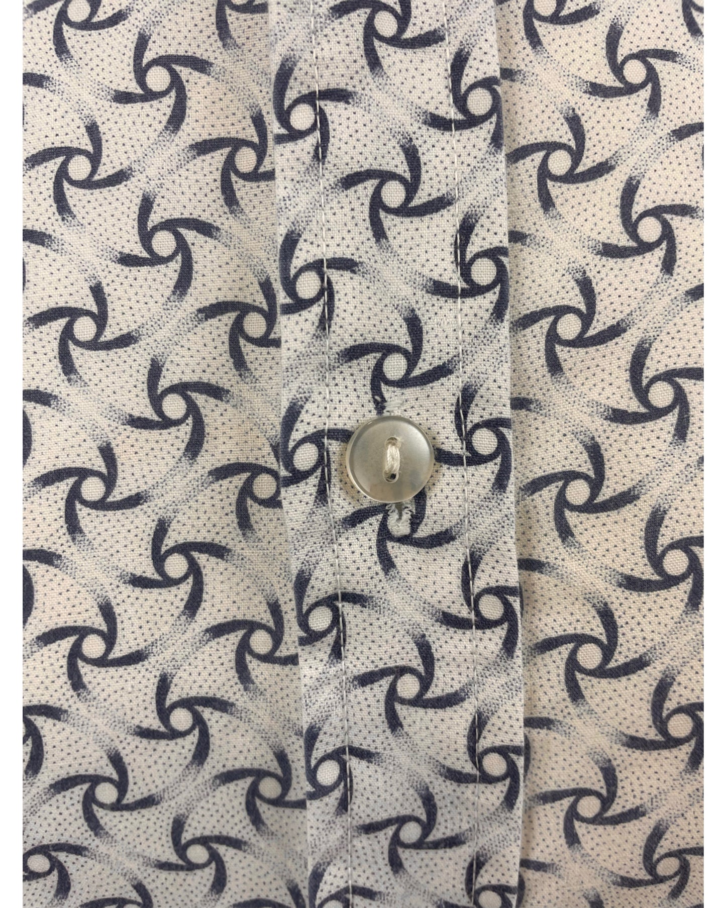 Vintage 1970’s Arnold Palmer Dagger Collar Black White Shirt