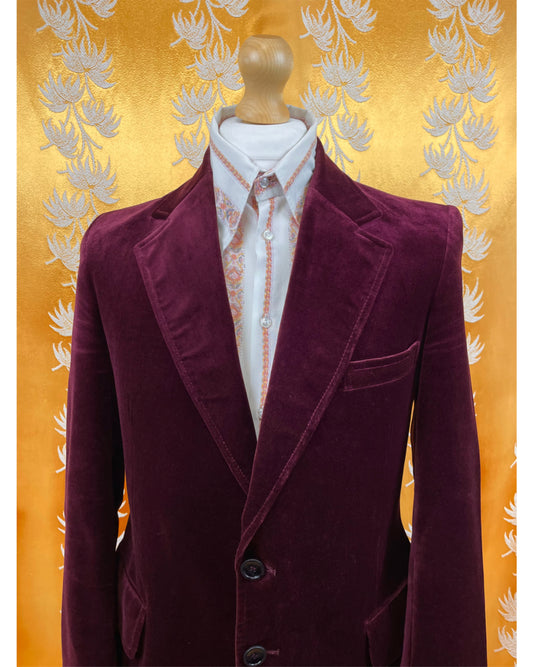 Vintage 1960’s 1970’s Burgandy Velvet Blazer