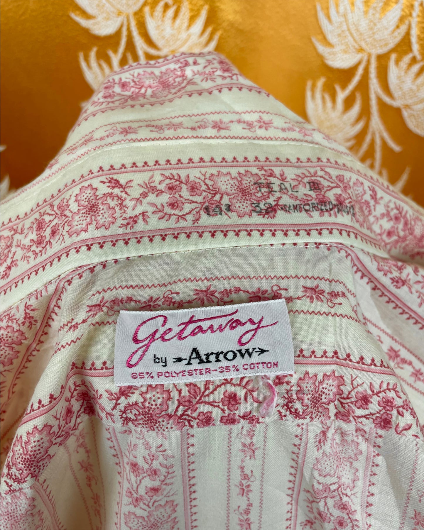 Vintage 1960’s 1970’s Floral Vintage Dagger Collar Shirt by Arrow