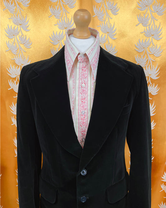 Vintage 1960’s 1970’s Black Big Lapel Velvet Blazer Jacket