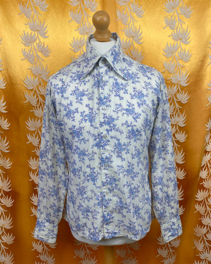 Vintage 1960’s 1970’s Dagger Collar Floral Shirt