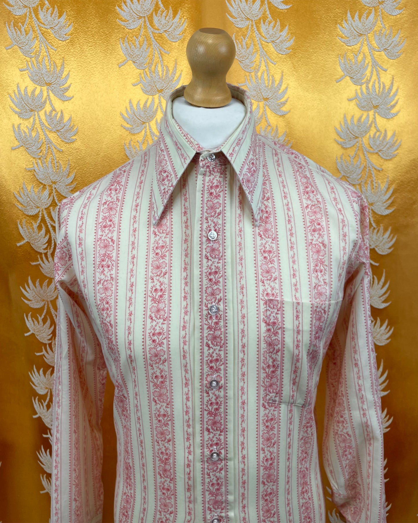 Vintage 1960’s 1970’s Floral Vintage Dagger Collar Shirt by Arrow