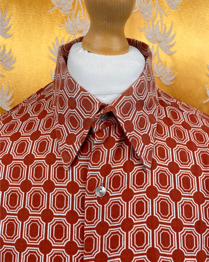 Vintage 1960’s 1970’s Dagger Collar Red Patterned Shirt