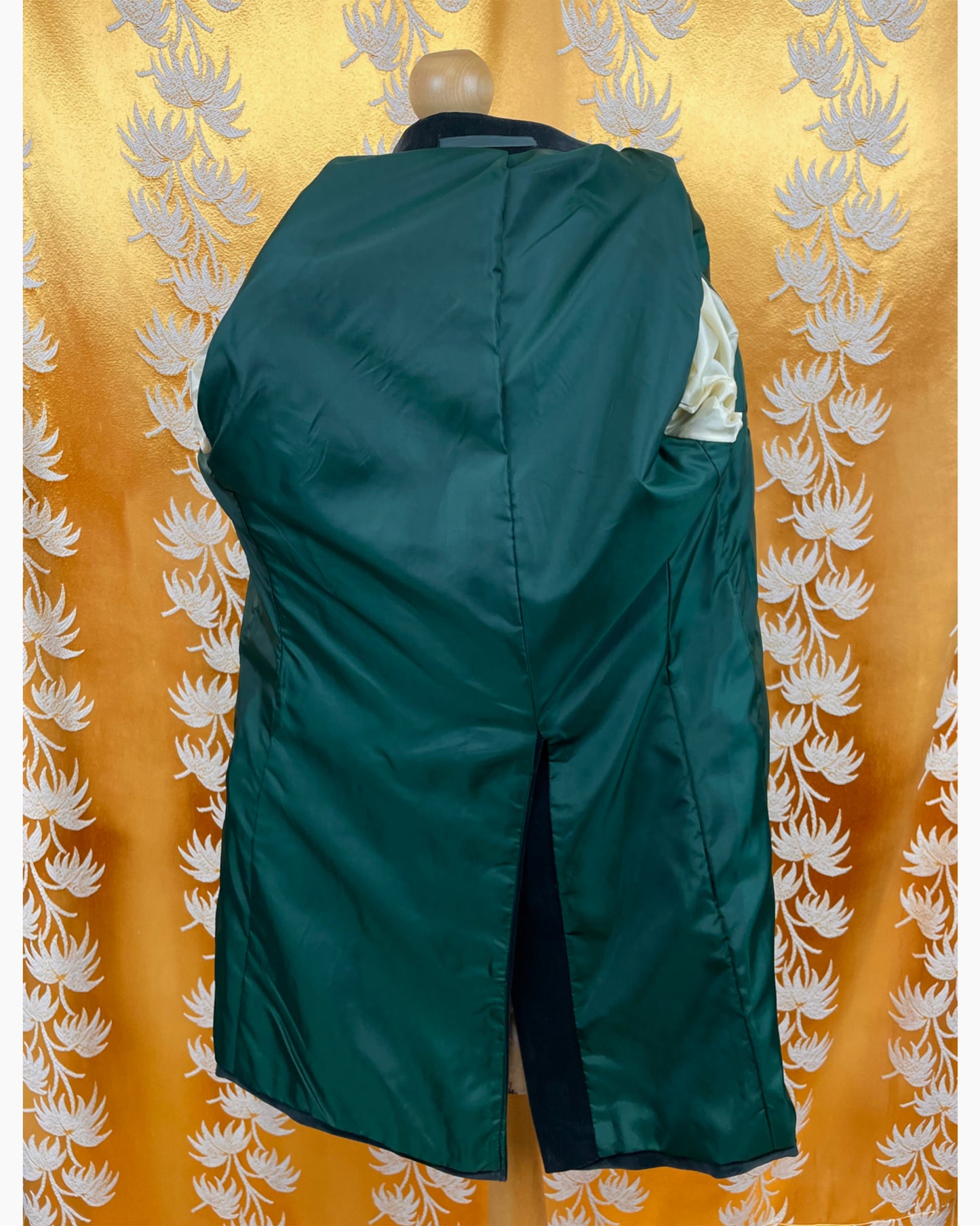 Vintage 1960’s Green Double Breasted Deadstock Velvet Blazer by RiteRhode