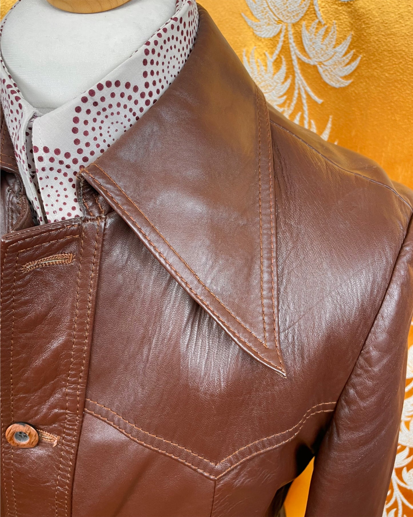 Vintage 1960’s 1970’s Dagger Collar Leather Jacket